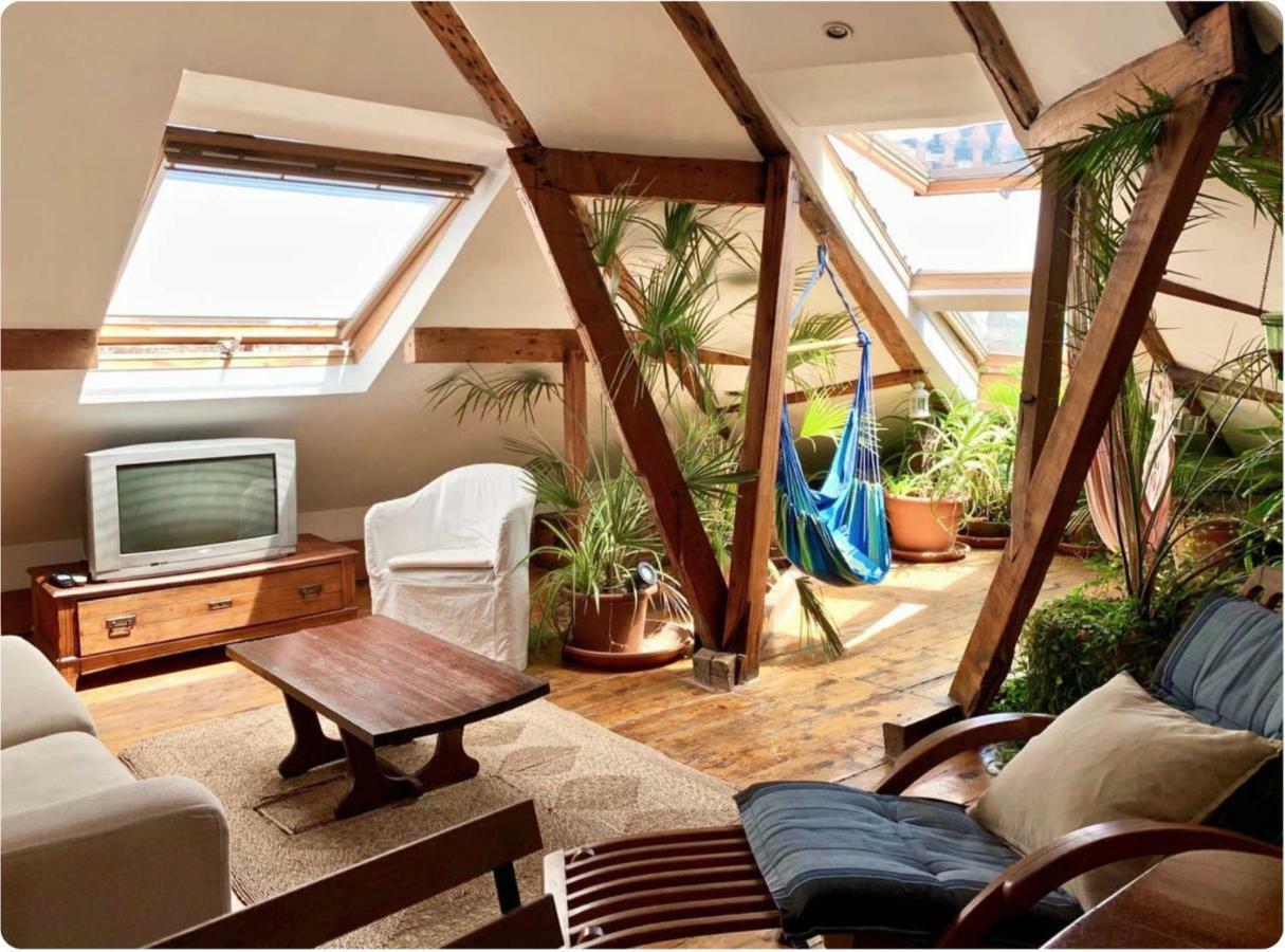 Lejlighed Charming Sunny Penthouse *